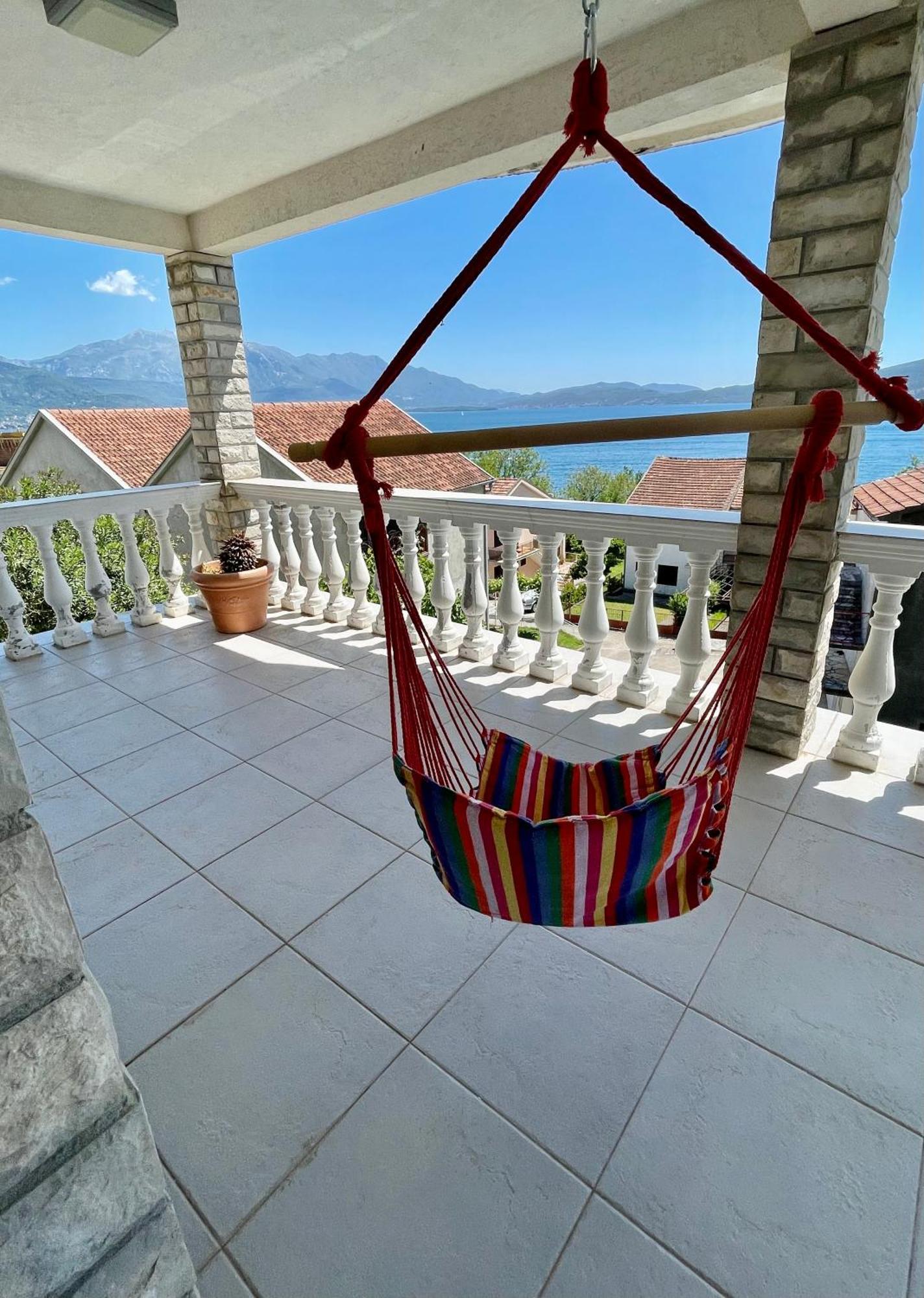 比耶拉Family House With Pool & Sea View公寓式酒店 外观 照片