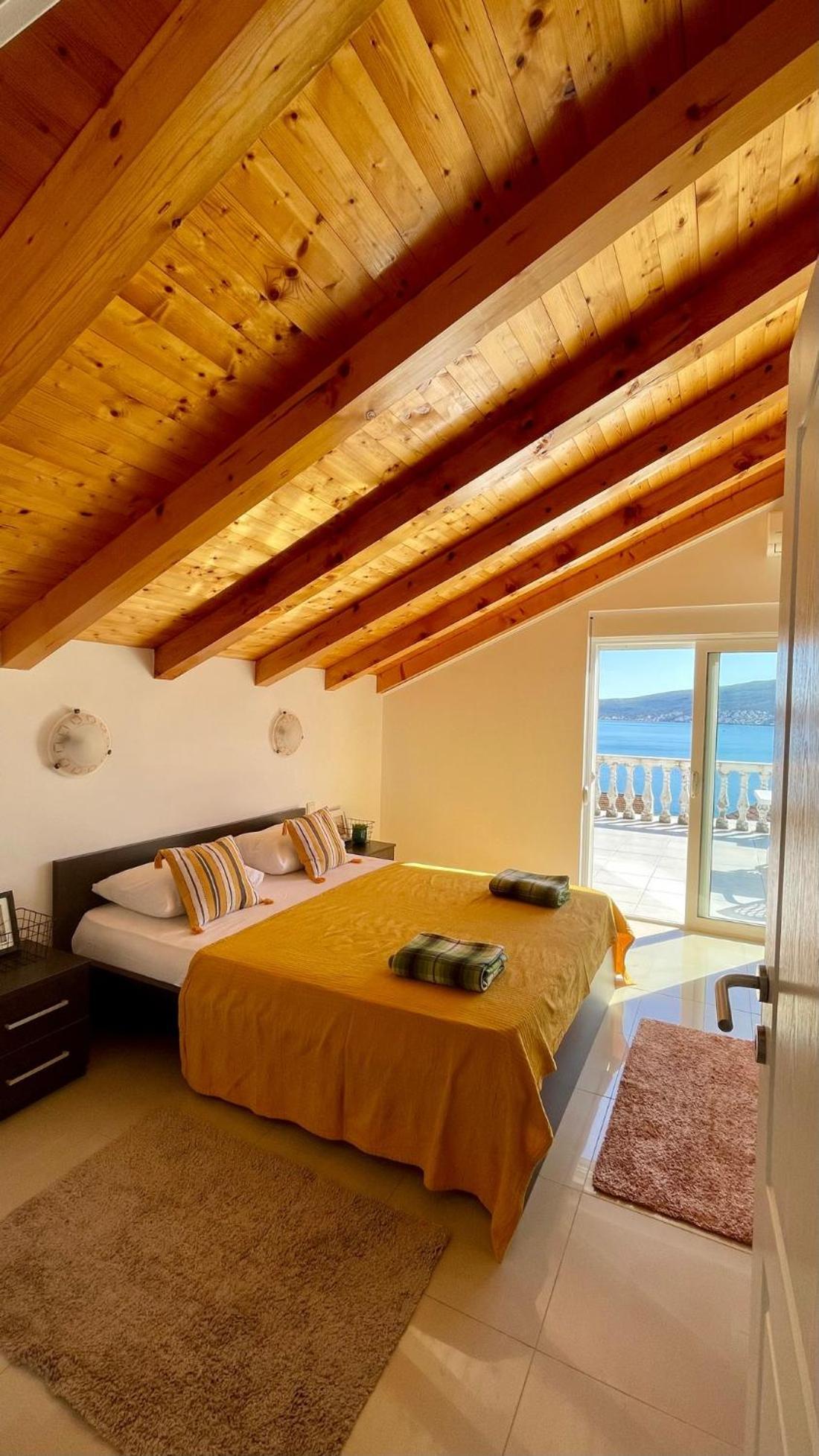 比耶拉Family House With Pool & Sea View公寓式酒店 外观 照片